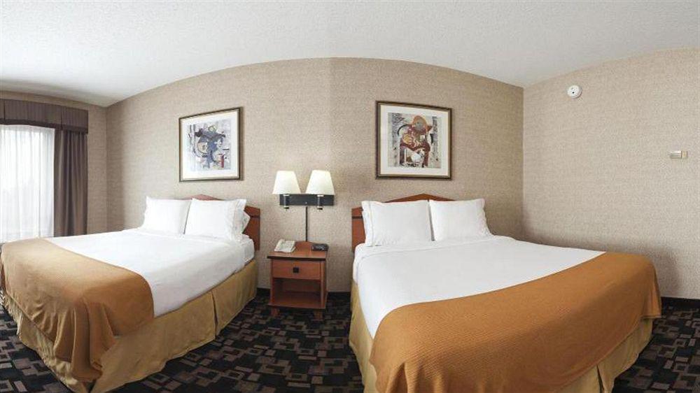 Comfort & Near Hotel Greenwood